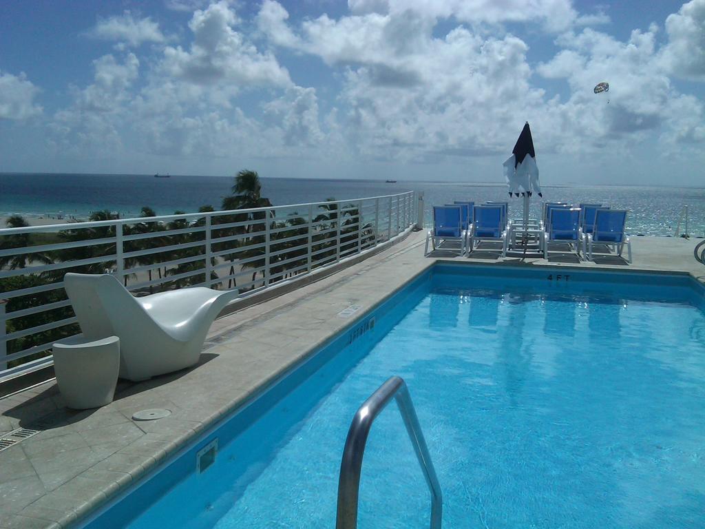 Strand Ocean Drive Suites Miami Beach Szoba fotó